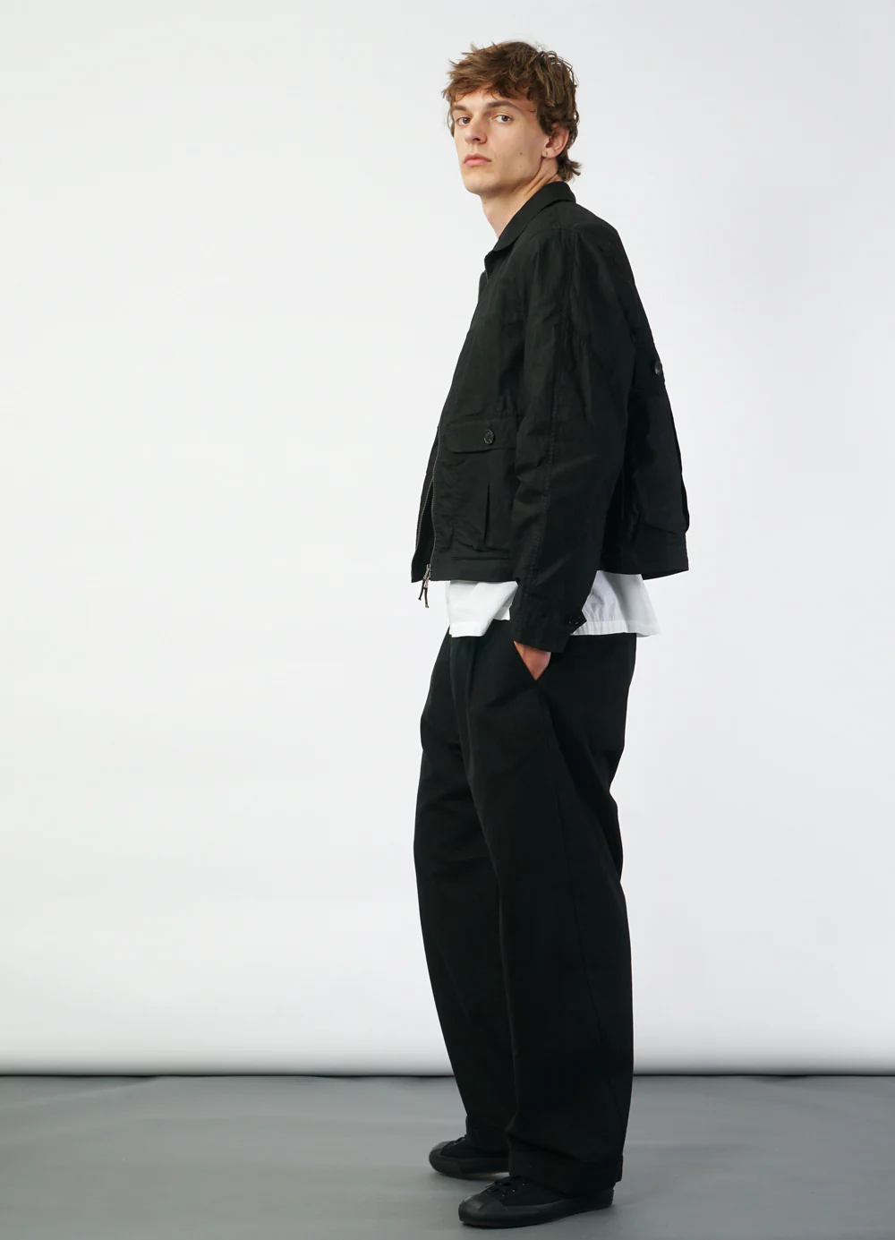 DEXTER 29-72-2 | Short Wide Utility Jacket | Waxed Black - Image 3