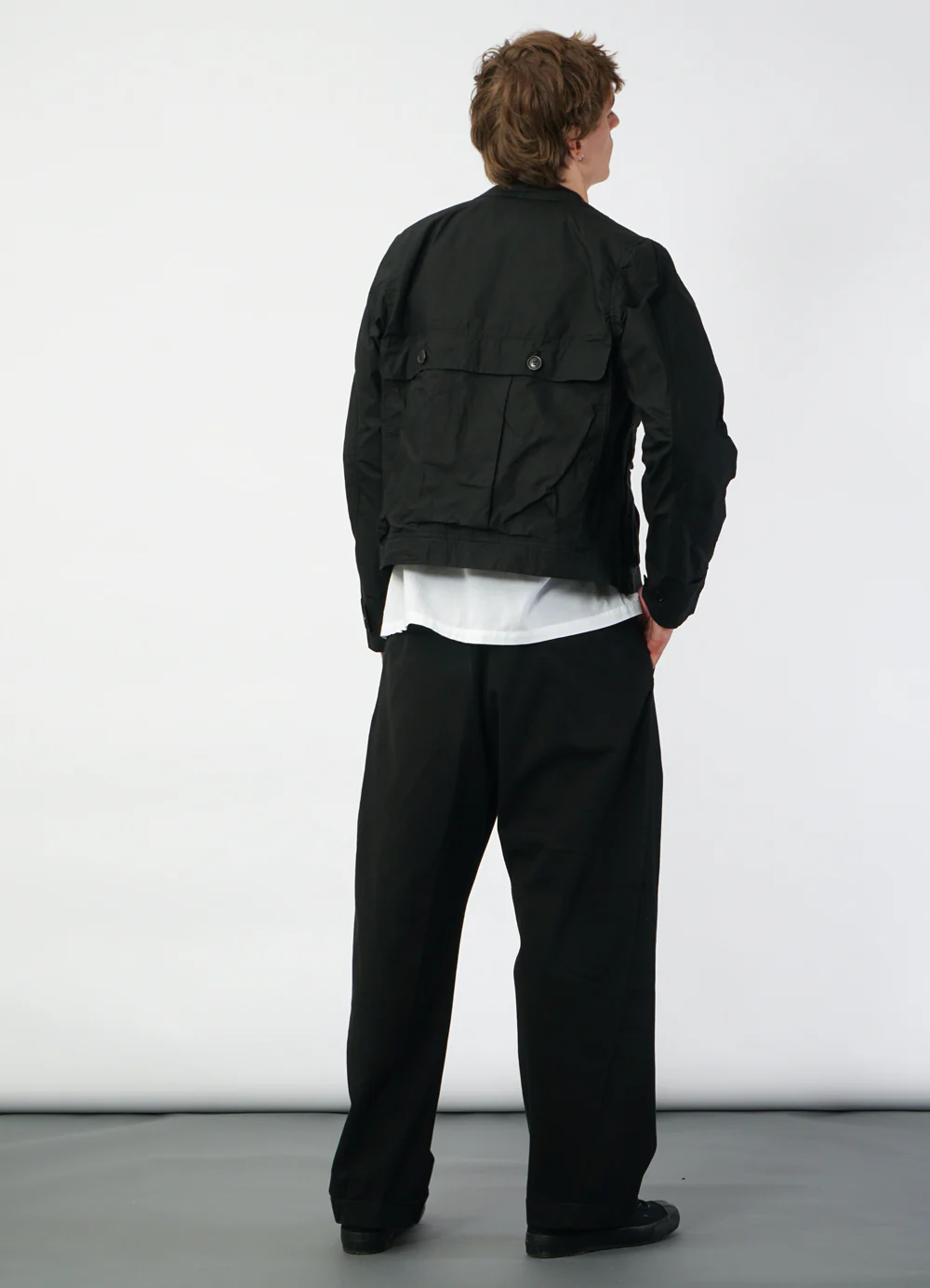 DEXTER 29-72-2 | Short Wide Utility Jacket | Waxed Black - Image 4