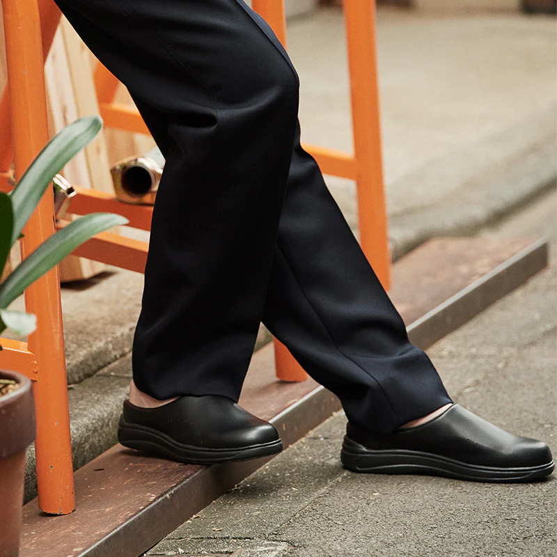 810S CAF | Chef's Slip-on Shoe | Black - Image 5