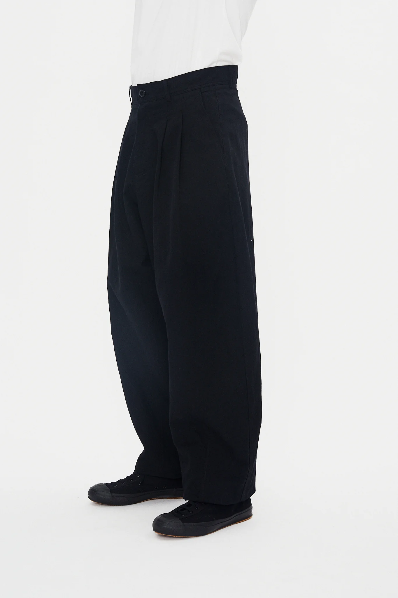 ANDREW 31-75-2 | Balloon Trousers | Black Twill - Image 3
