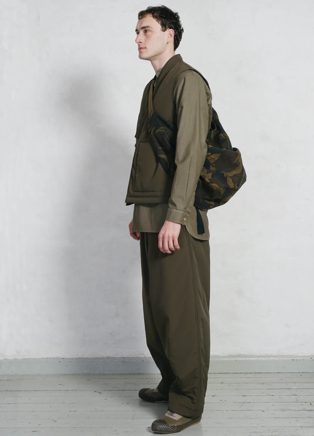 ANDY 28-23-6 | Wide Cut Padded Trousers | Padded Olive - Image 2