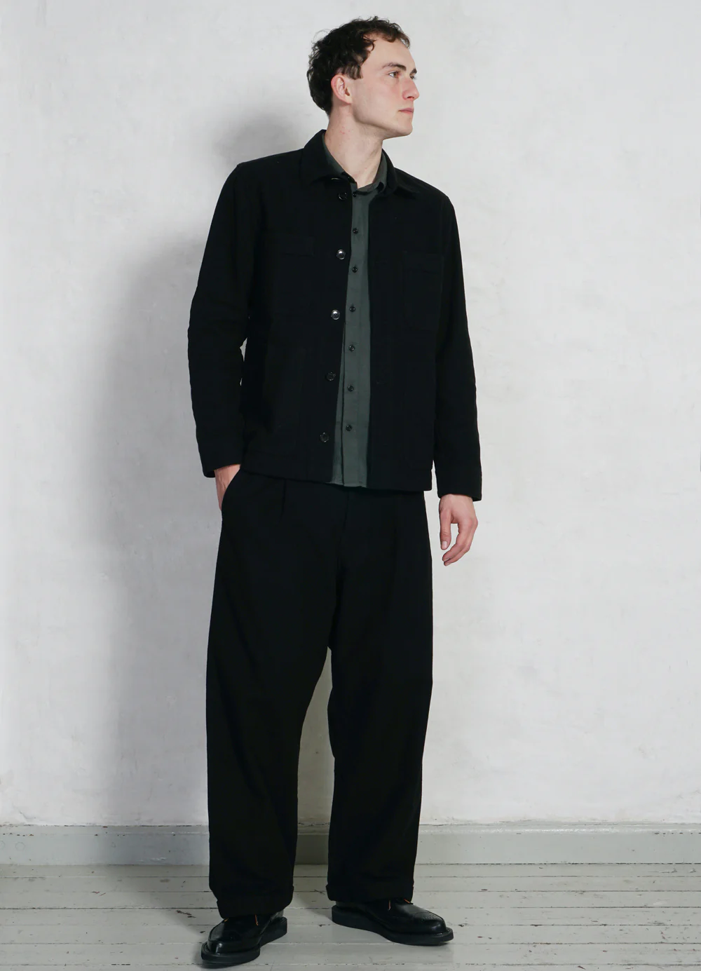 BERTRAM 28-22-2 | Refined Moleskin Work Jacket | Black - Image 2