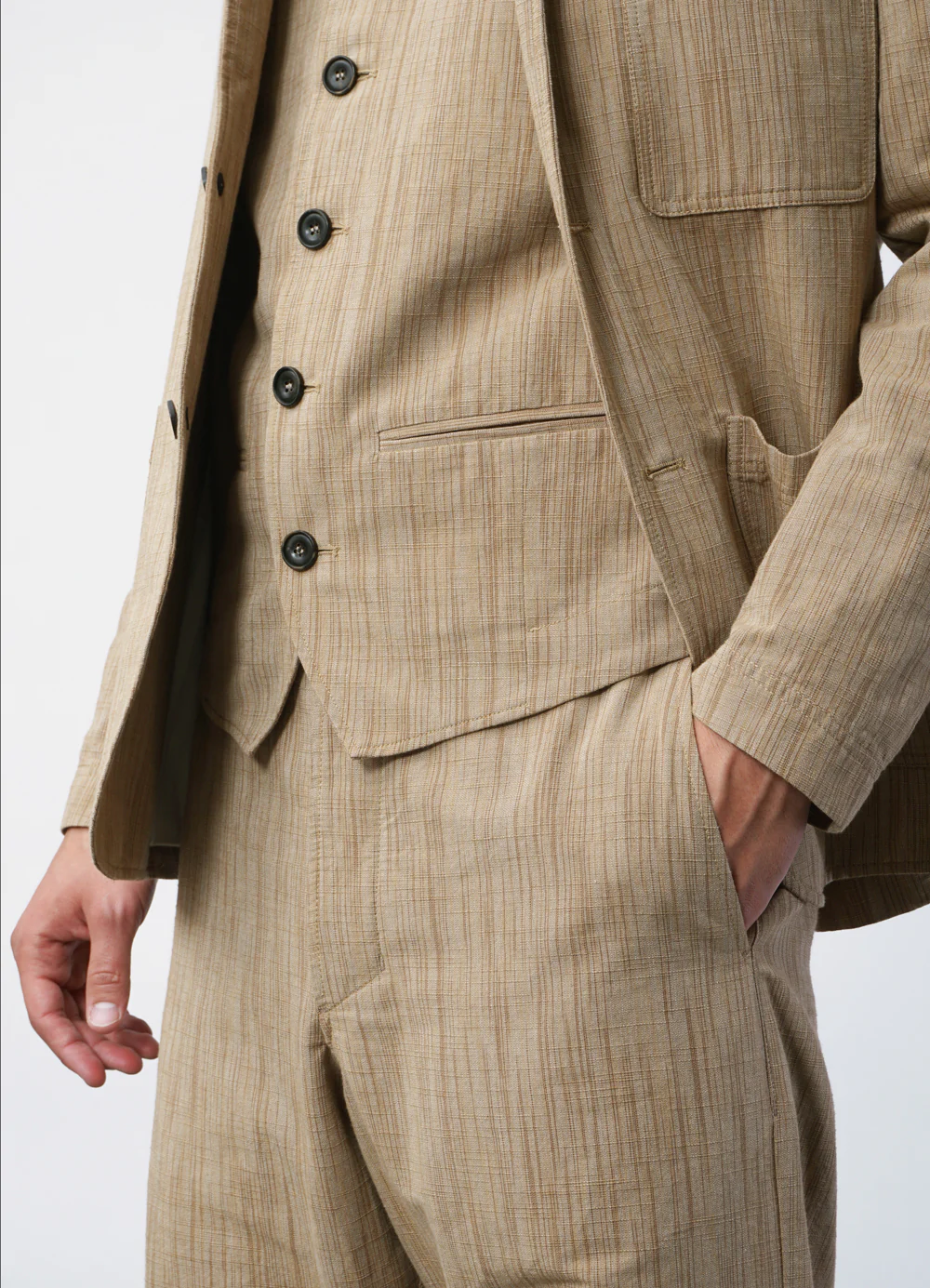 CHARLIE 29-61-9 | Easy Three Button Blazer | Sepia - Image 6