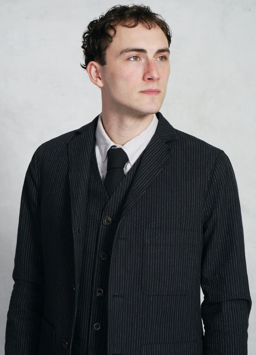 CHARLIE 28-32-2 | Easy Three Button Blazer | Black Pin - Image 2