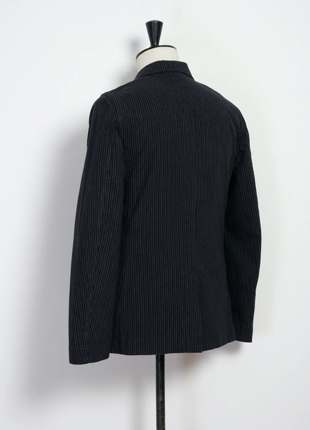 CHARLIE 28-32-2 | Easy Three Button Blazer | Black Pin - Image 7