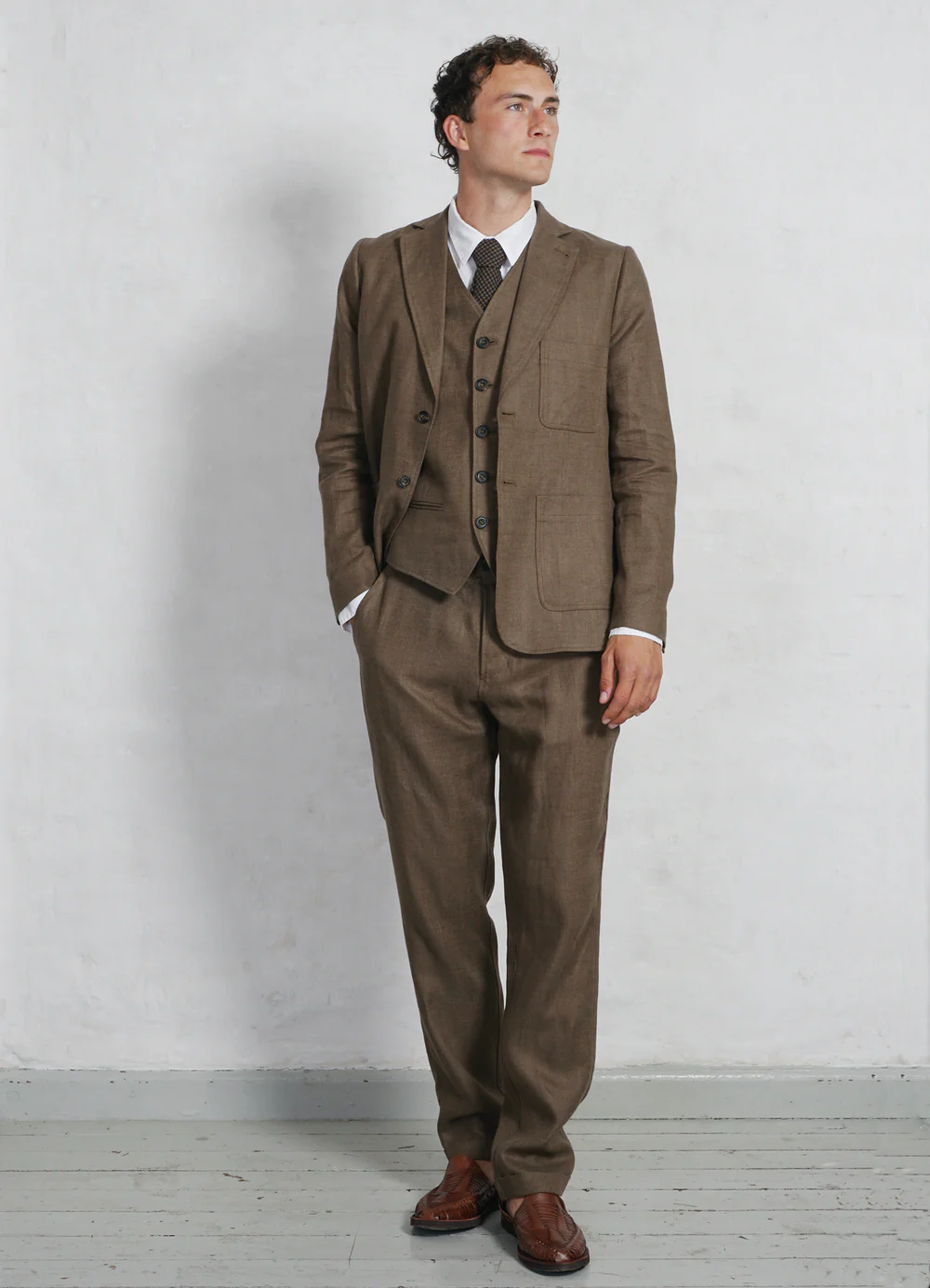 CHRIS | Classic Two Button Blazer | Khaki Linen - Image 2