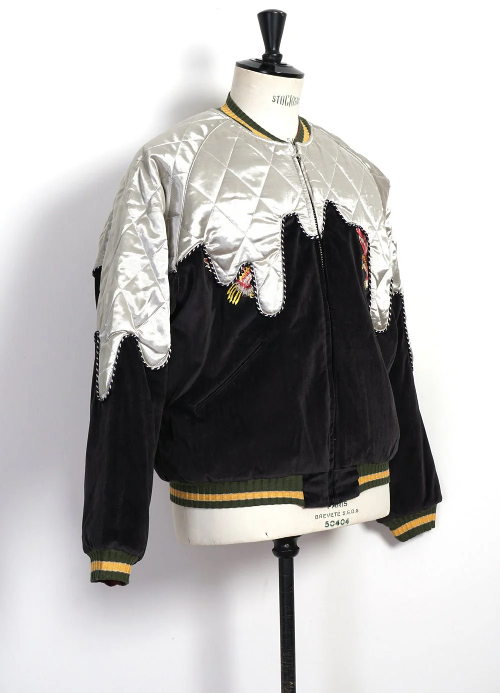 TORO-TORO | Sulfur-dyed Velveteen Souvenir Jacket | Black/Kinari - Image 4