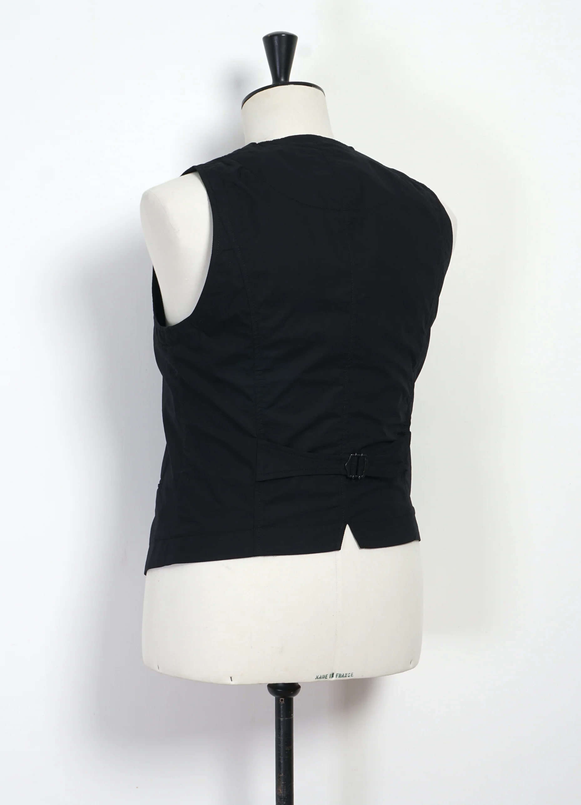 DANIEL 31-64-2 | Classic Waistcoat | Black Parachute - Image 3