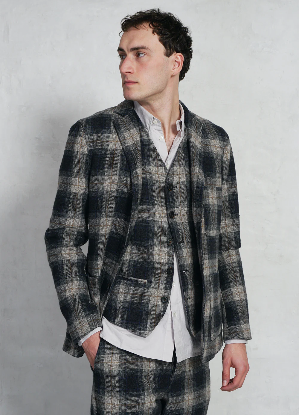 DANIEL 28-33-5 | Classic Waistcoat | Blue Grey Checks - Image 2