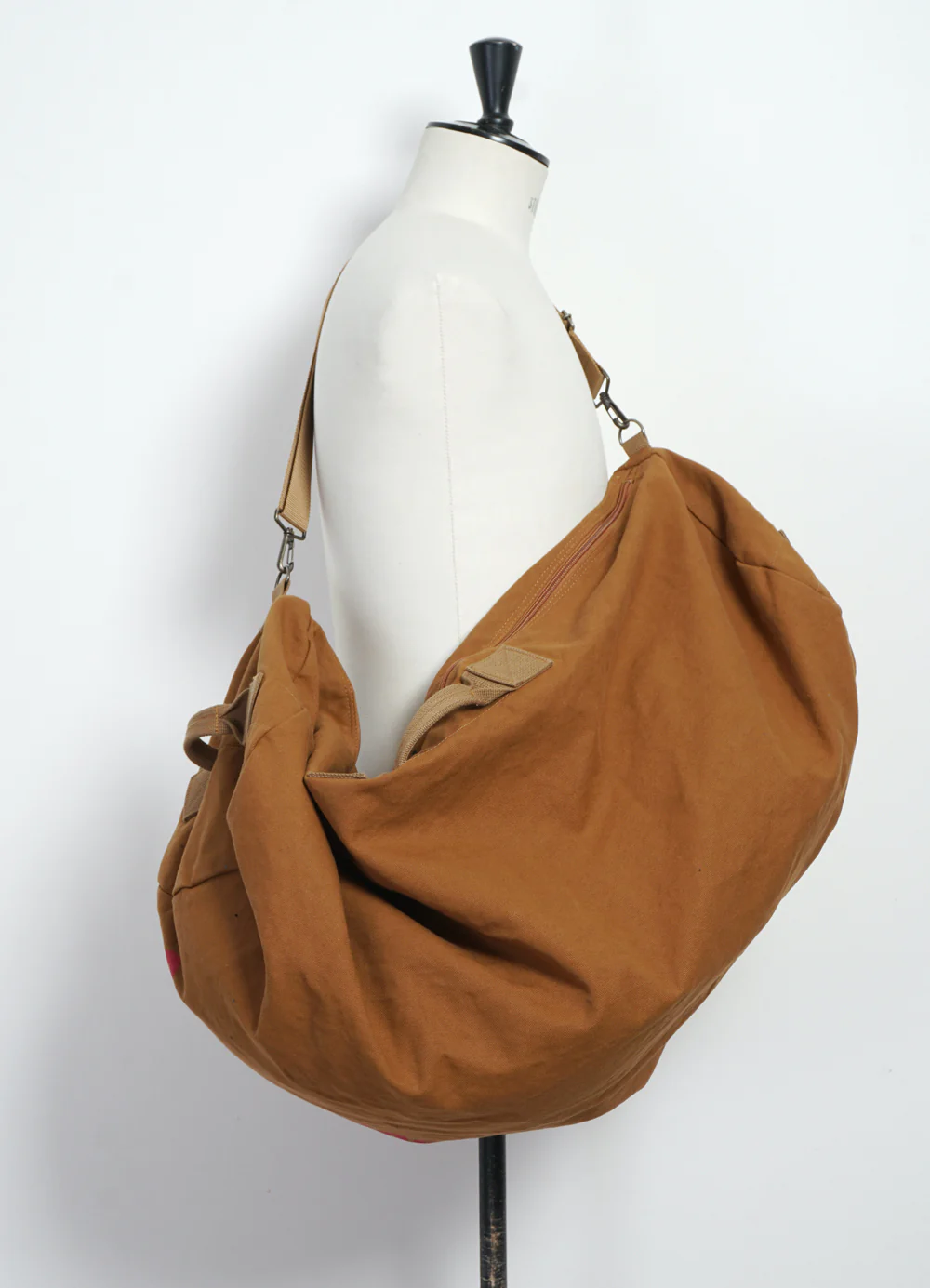 DENIM REPAIR SERVICE | Large Boston Bag | Camel - Image 3