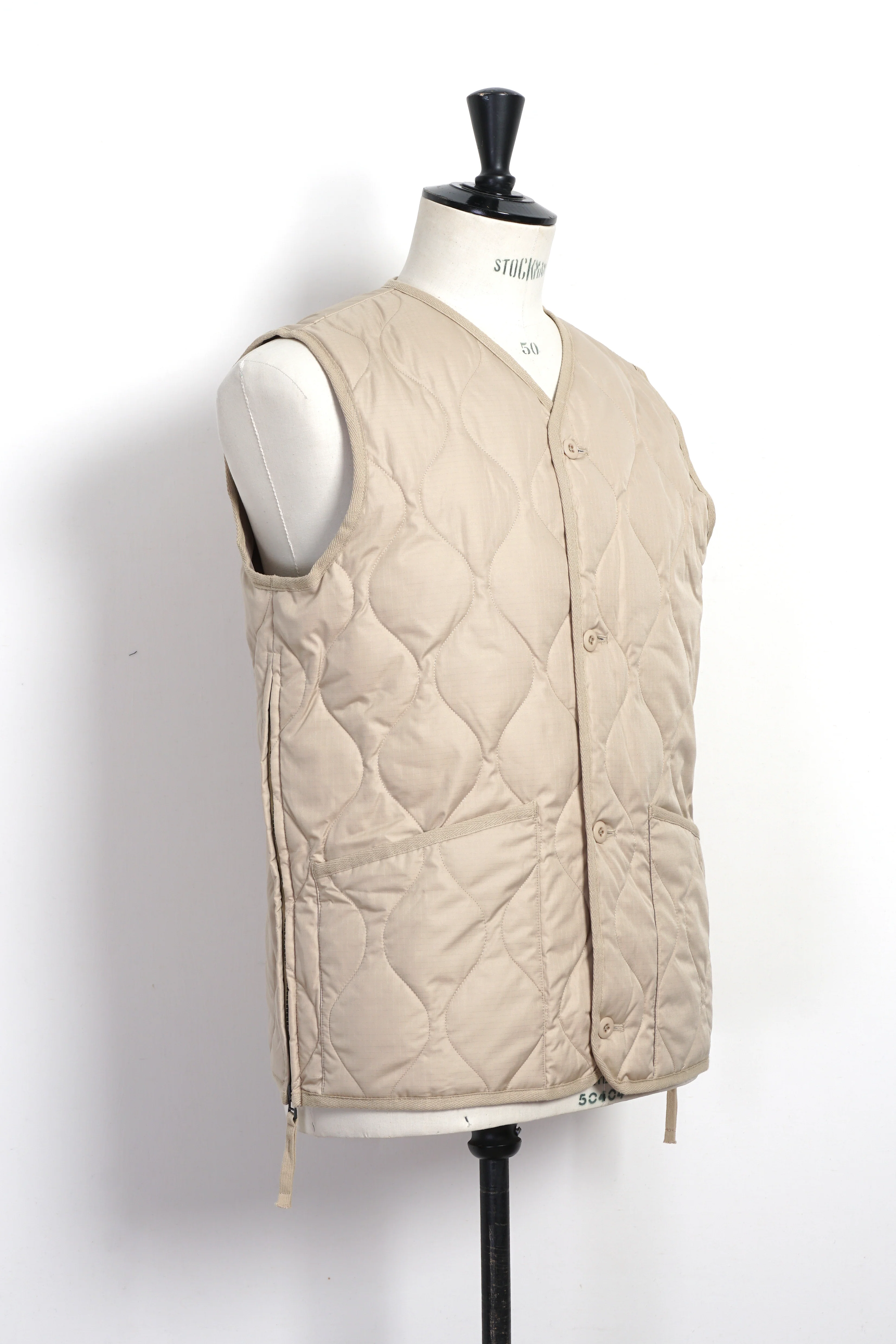 DOWN VEST | Military V-Neck Down Vest | Cream - Image 2
