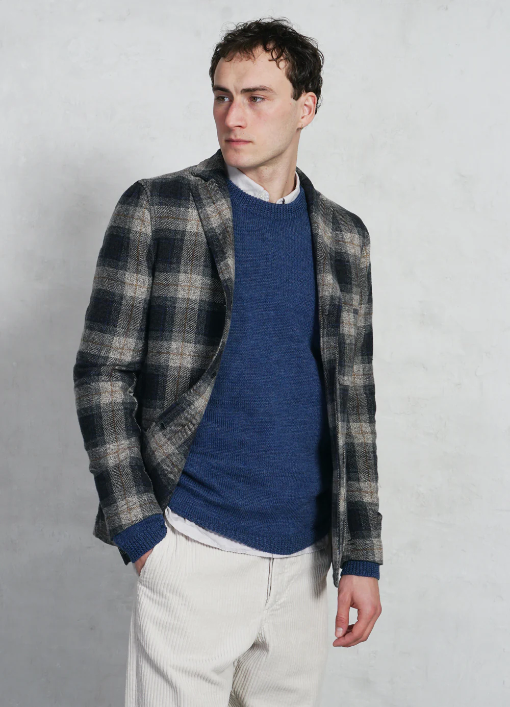 ESKE 28-05-3 | Knitted Crew Neck Sweater | Middle Blue - Image 2