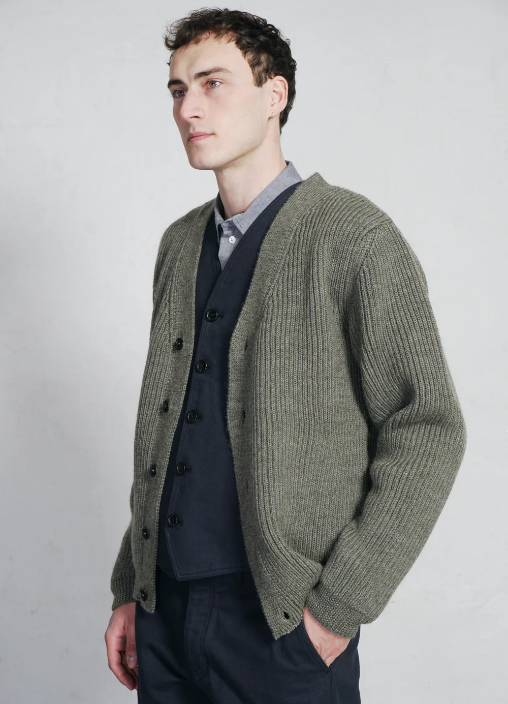 EVALD | Heavy Knit Cardigan | Hunter - Image 2