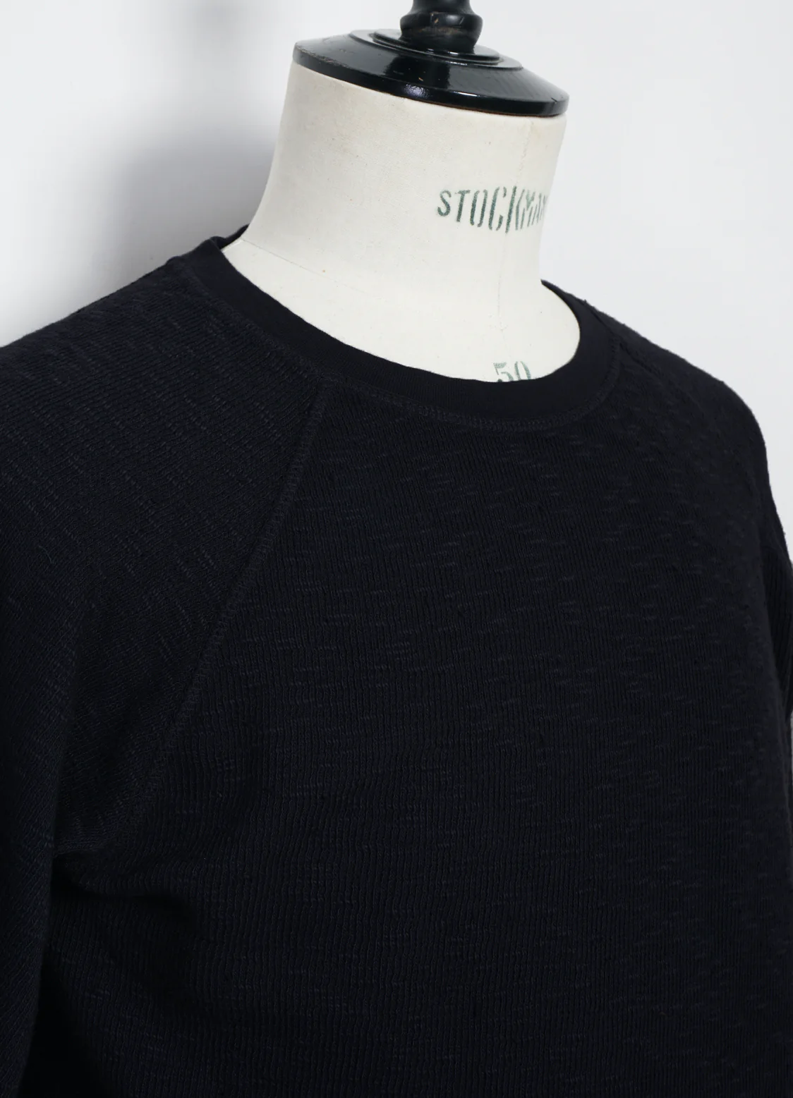 FELIX 32-110-2 | Raglan Long Sleeve T-shirt | Black - Image 2