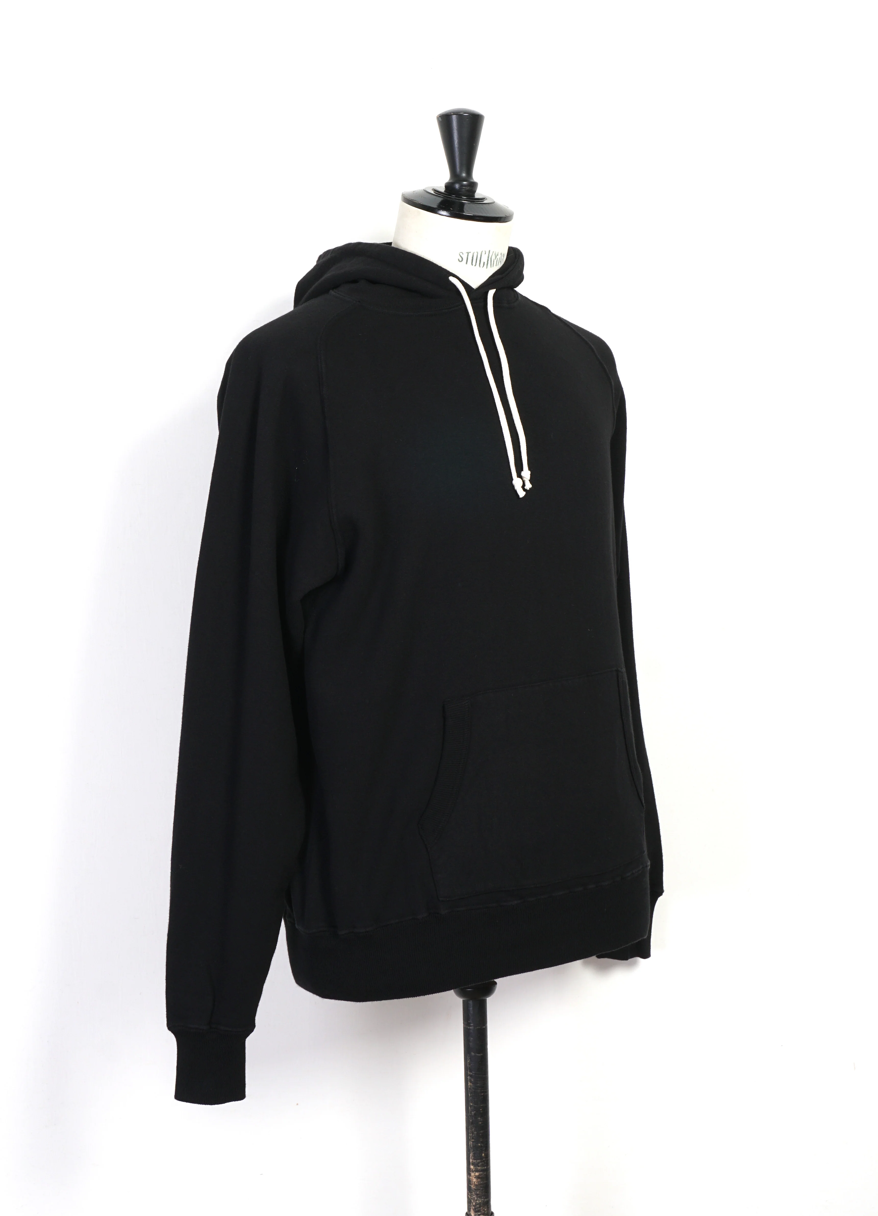 EHU'KAI | Brushed Fleece Hoodie | Anthracite - Image 2