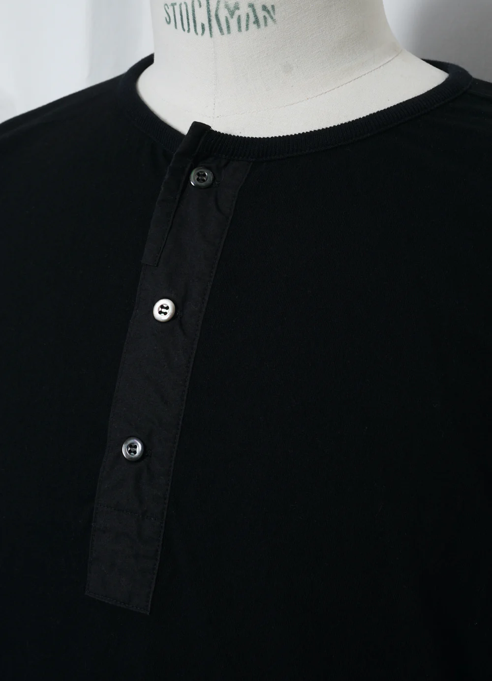 JONAS 150-15-2 | Long Sleeved Henley | Black - Image 3