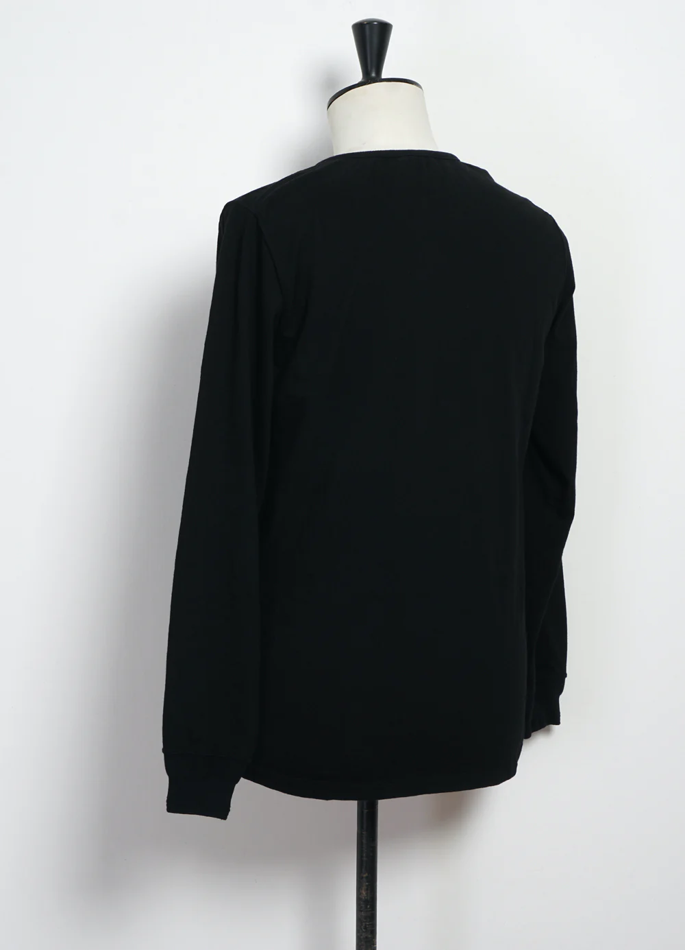 JONAS 150-15-2 | Long Sleeved Henley | Black - Image 6