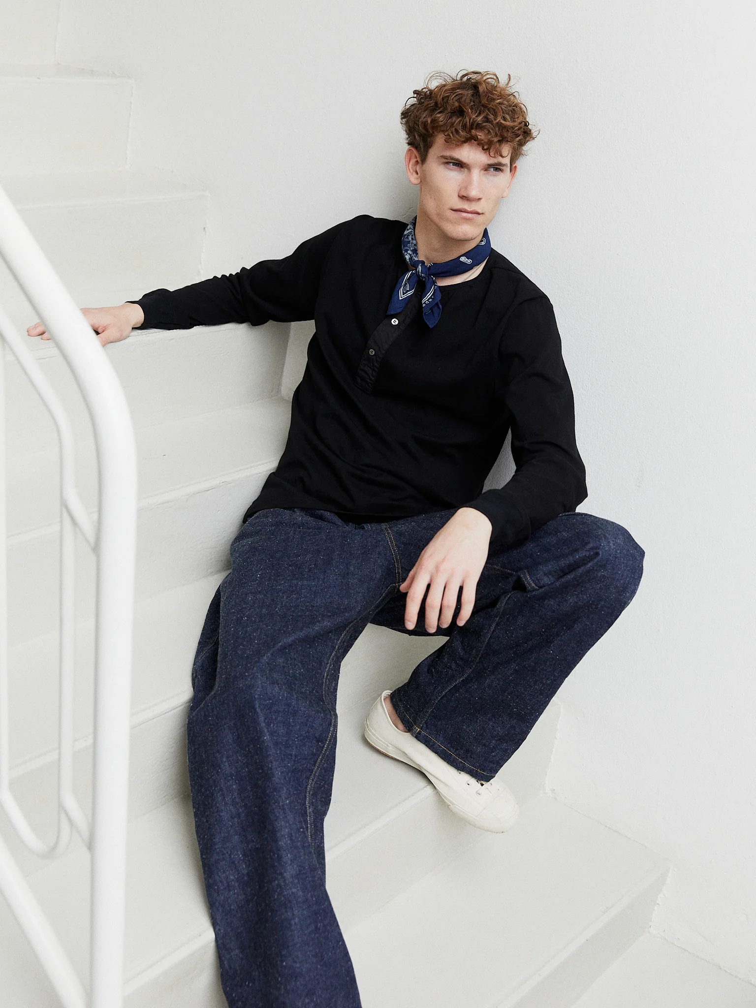 JONAS 150-15-2 | Long Sleeved Henley | Black - Image 7
