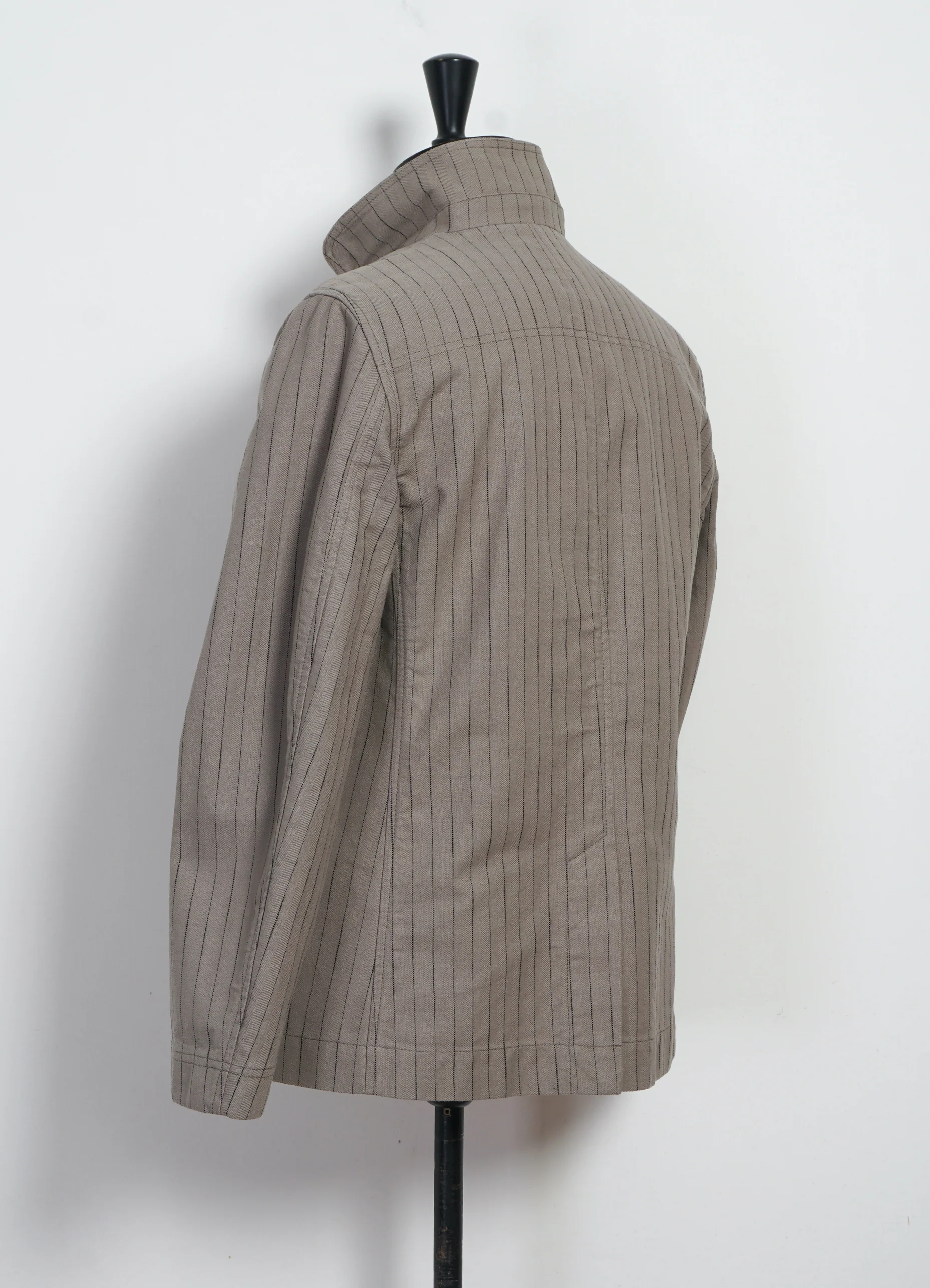 JOSUF 31-57-5 | Workwear Blazer | Beige Herringbone Pin - Image 4