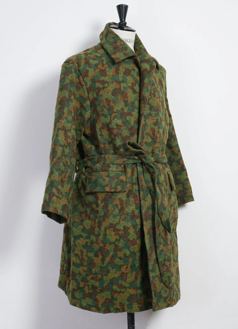 JUTE COAT | Oversized Coat With Belt | Green Jacquard Camo - Image 3