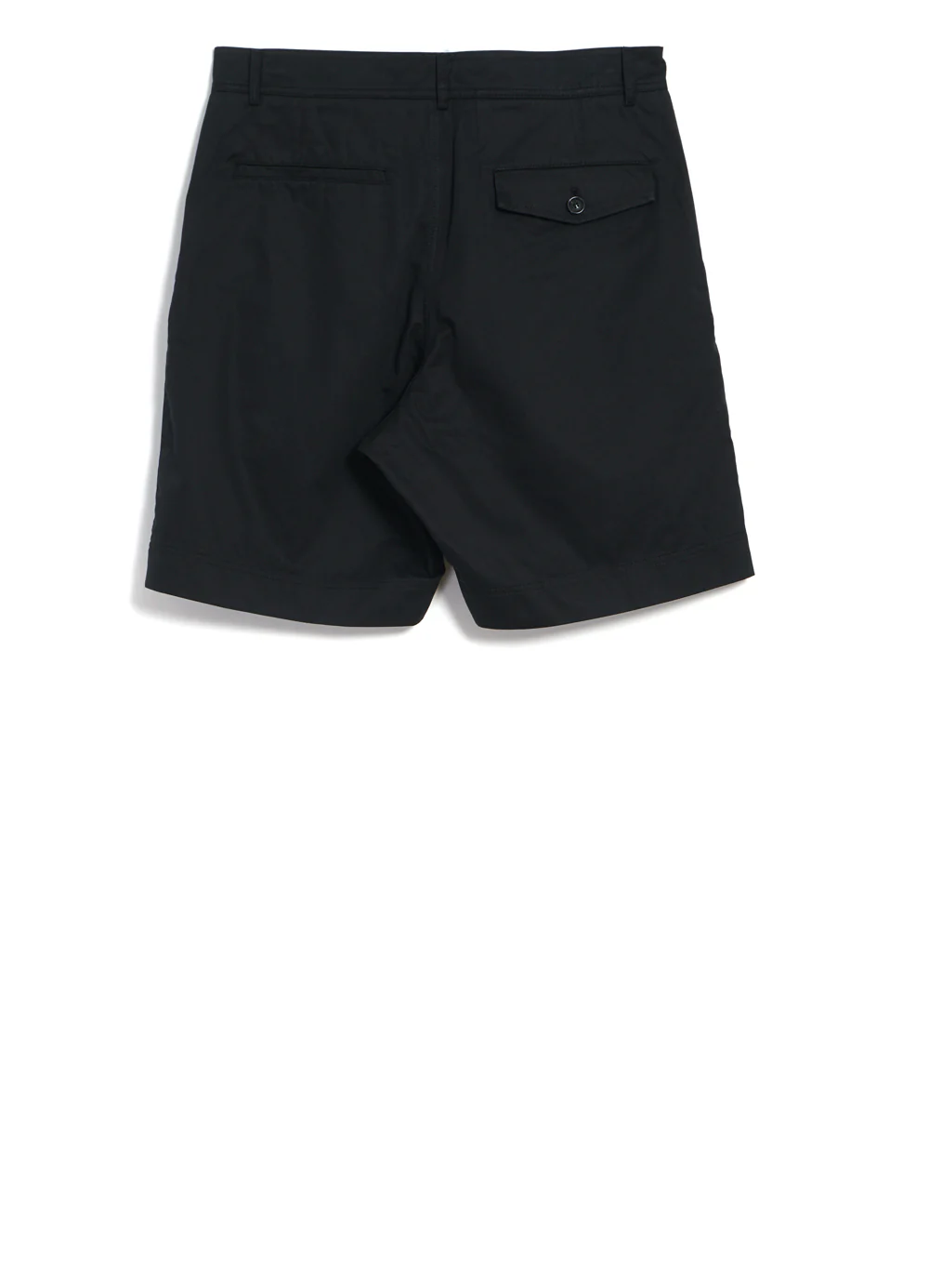 KAARE | Wide Pleated Shorts | Black Drill - Image 2