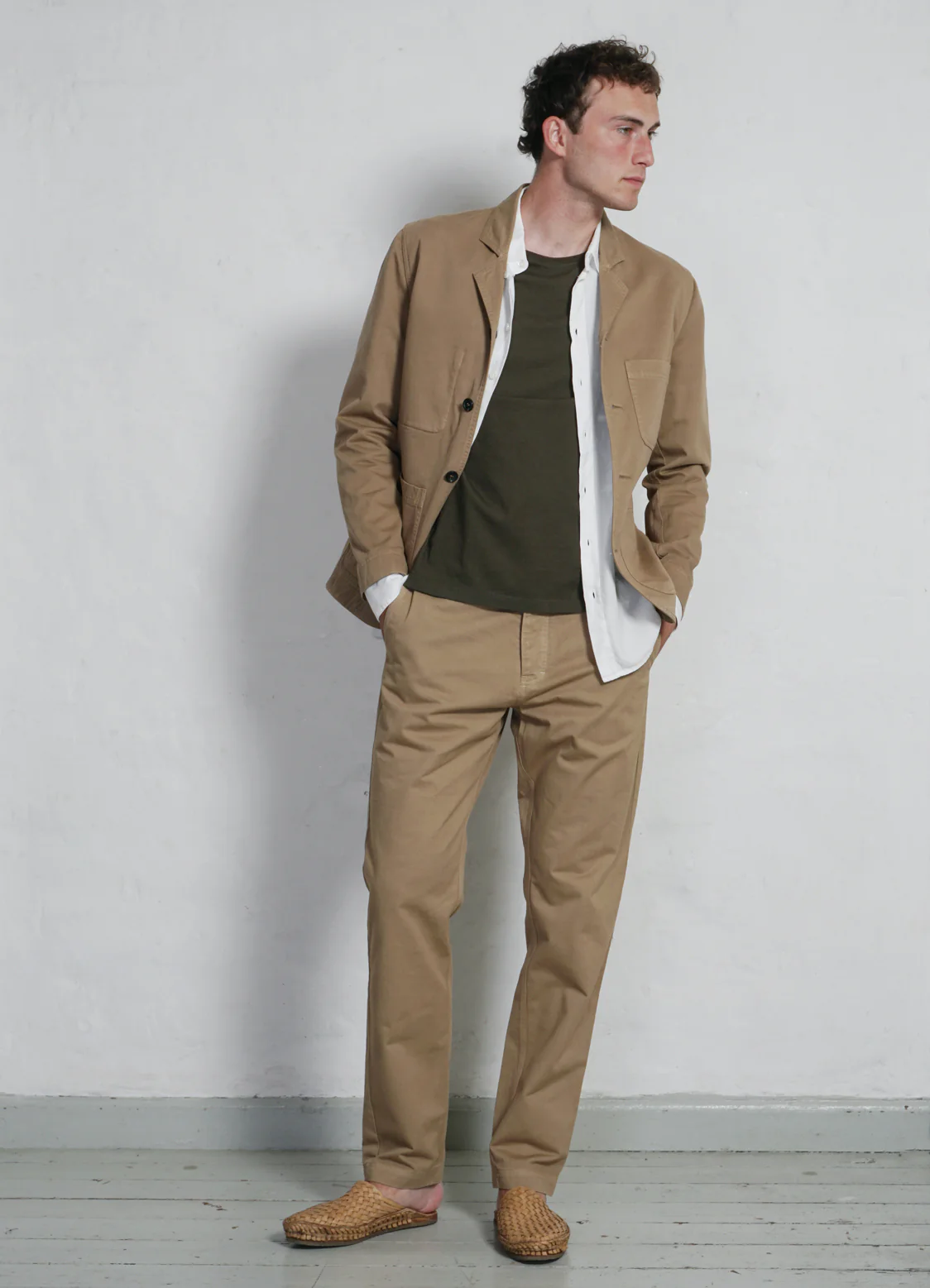 NICOLAI | Informal 4-button Blazer | Classic Beige - Image 5