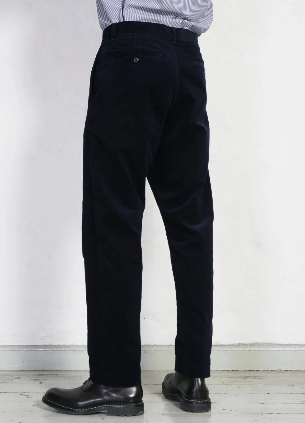 KEN | Wide Cut Trousers | Fluid Navy - Image 5