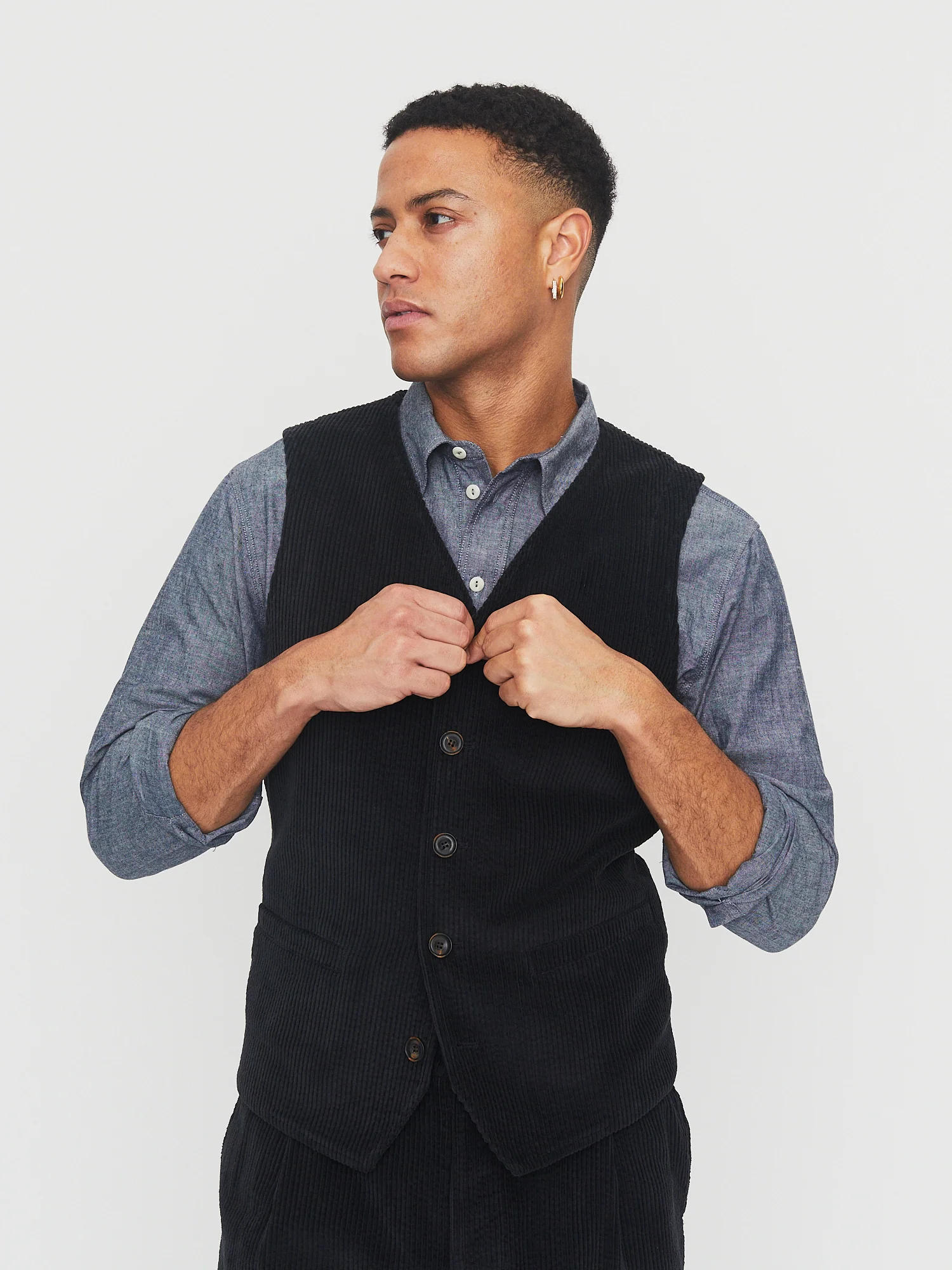 KNUD 30-35-2 | Casual Waistcoat | Dusty Black - Image 2
