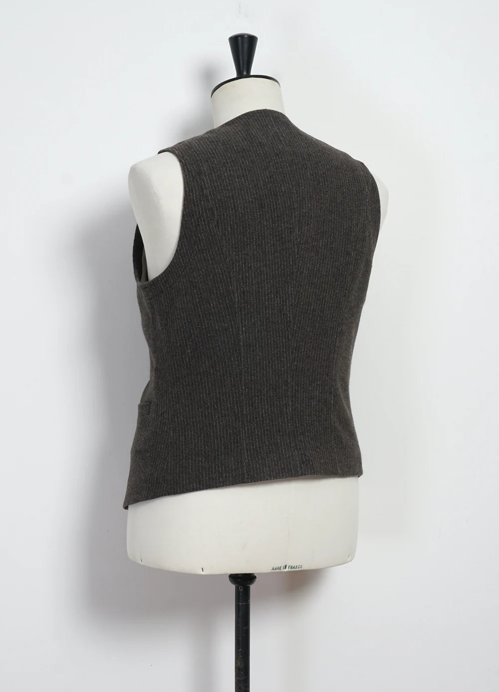 KNUD 30-44-9 | Casual Waistcoat | Brown Wool Pin - Image 3