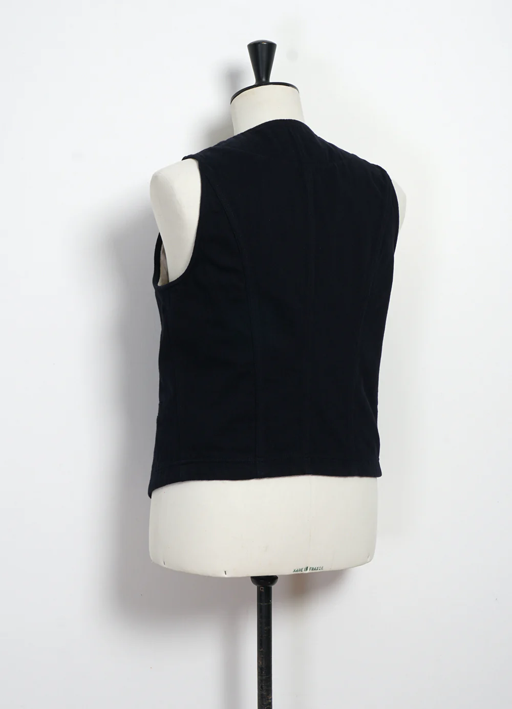 KNUD | Casual Waistcoat | Black Slub - Image 4