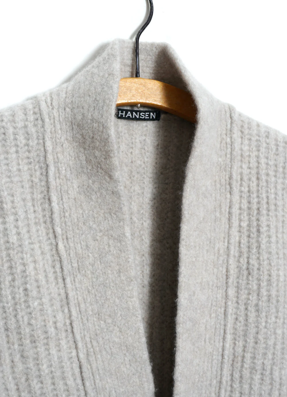 LINUS 28-09-7 | Knitted Cardigan | Fuzzy Natural - Image 4
