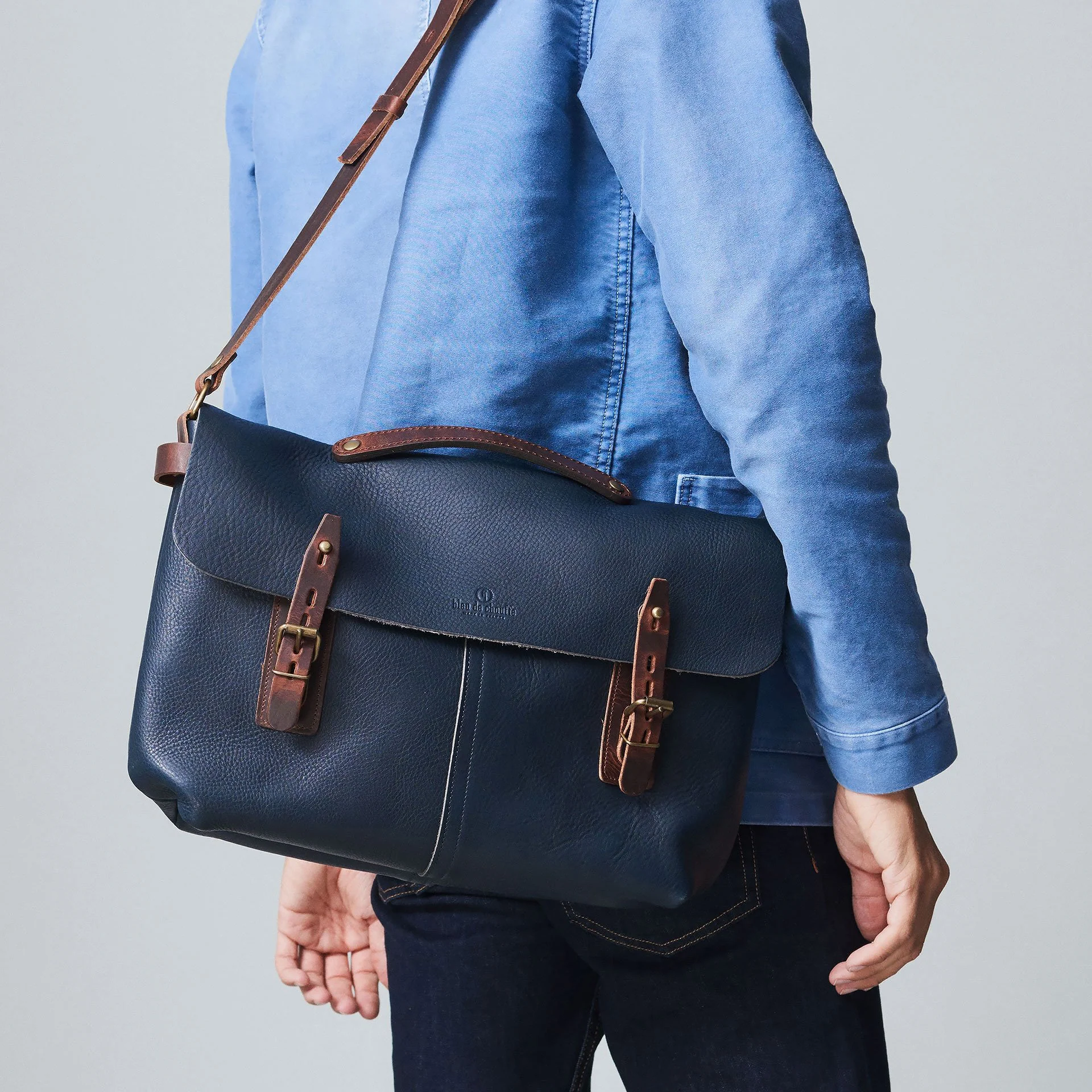LUCIEN | Vegetable Tanned Leather Satchel Bag | Black - Image 4