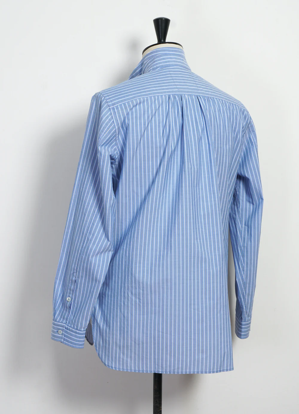 LUIS 30-19-1 | Loose Tuxedo Shirt | Blue stripes - Image 5