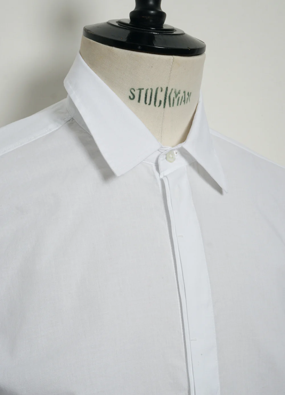 MATTHEUS 29-43-1 | Concealed Placket Shirt | White - Image 4