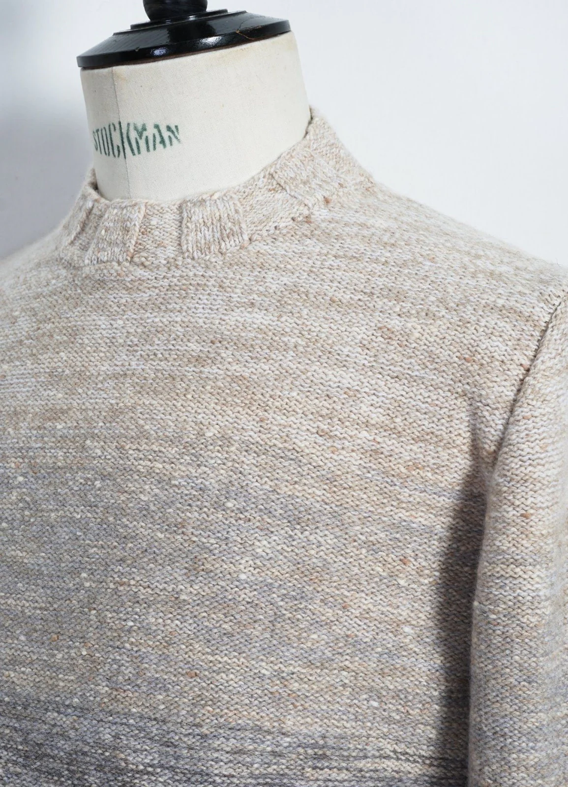 OMBRÉ MOCK-NECK | Wool & Cashmere-blend Sweater | Beige/Light Grey - Image 4