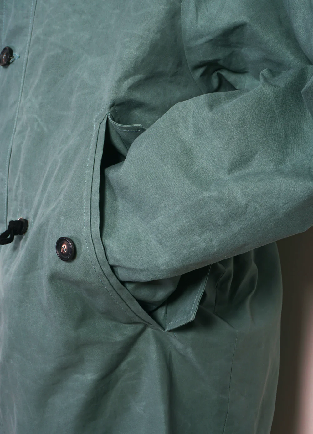 RASMUS 30-68-6 | Waxed Parka With Zipper | Faded Green - Image 8