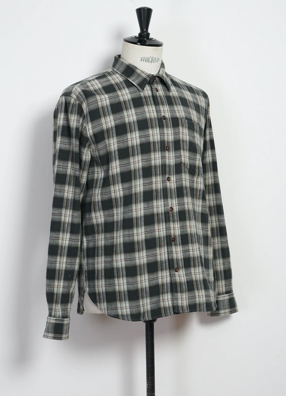 RAYMOND 30-22-2 | Loose Cut Shirt | Black Checks - Image 4