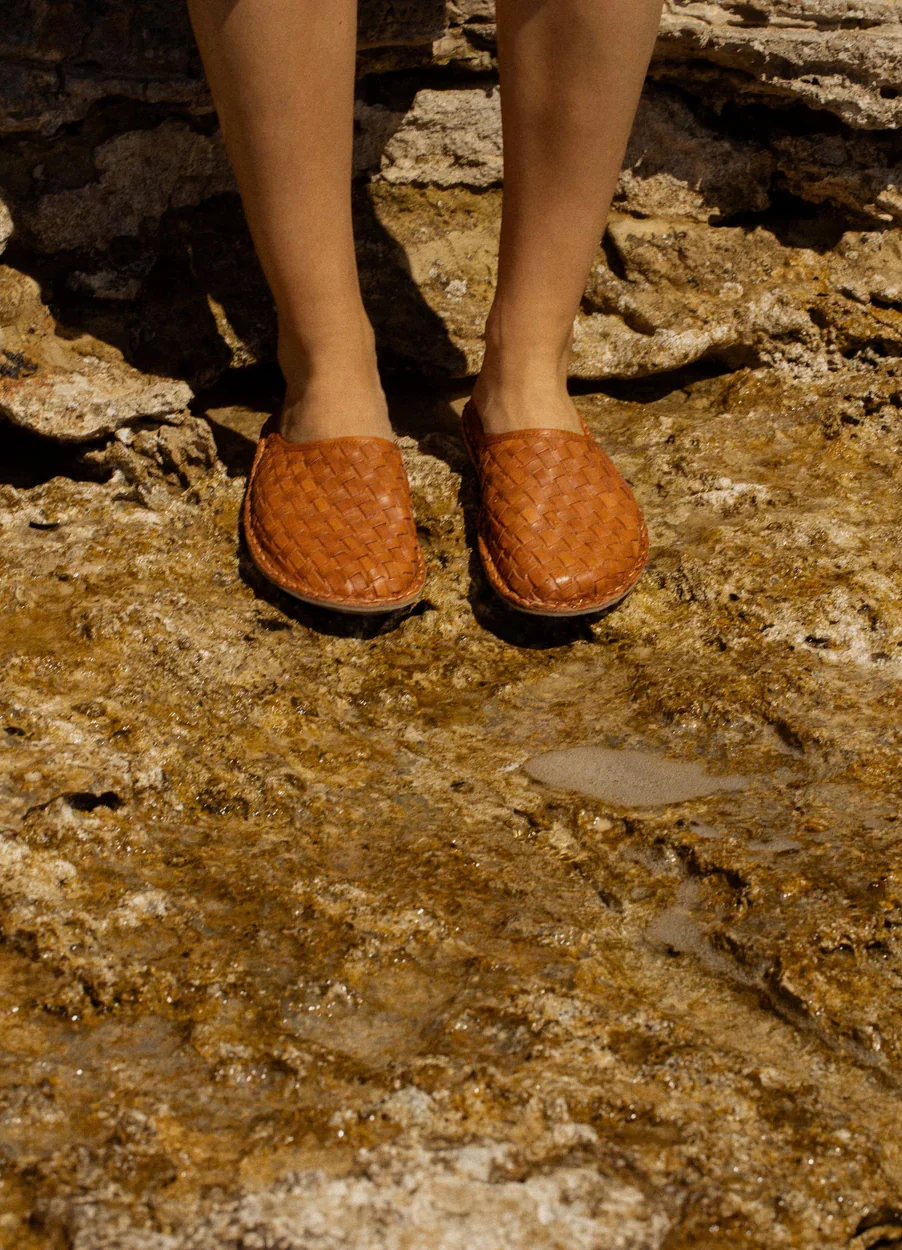 ROMA | Woven Leather Slipper | Cognac Brown - Image 3