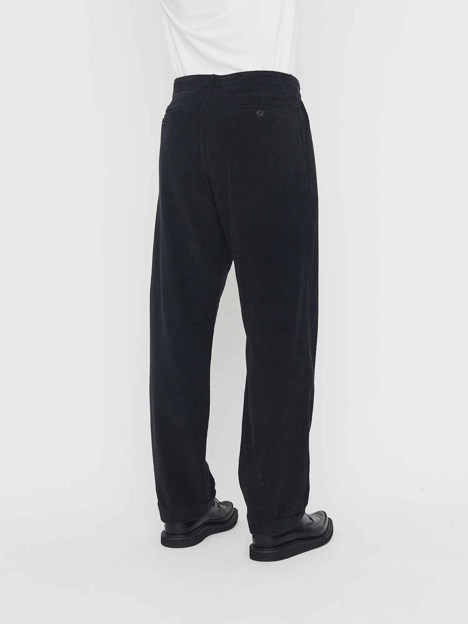 SUNE 30-35-2 | Classic Pleated Trousers | Dusty Black - Image 3