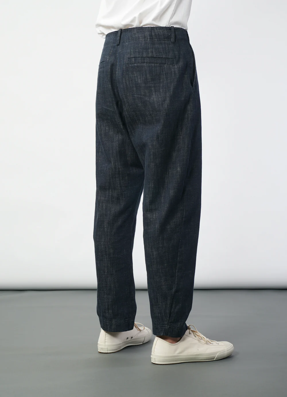 TRYGVE 29-55-3 | Wide Cut Cropped Trousers | Denim Blue - Image 3