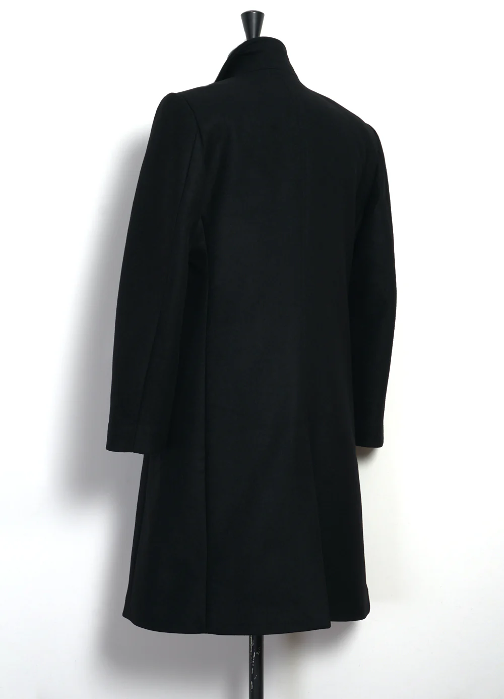 VILLUM 28-50-2 | Classic Double Breasted Coat | Premium Wool - Image 5